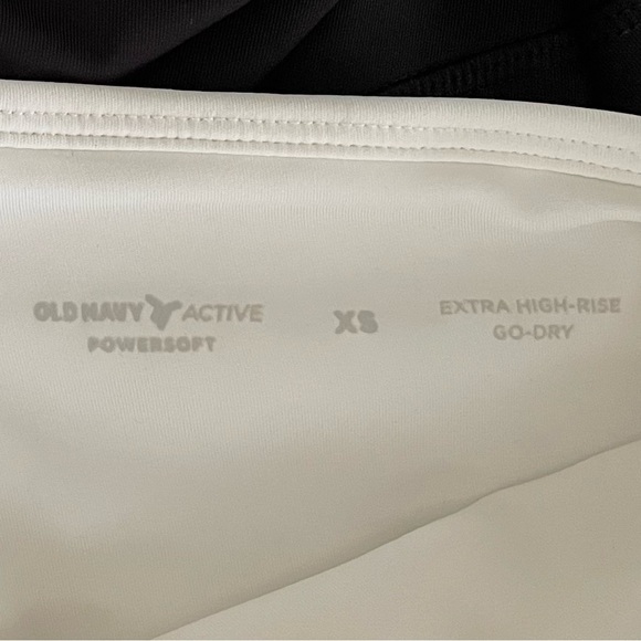 Old Navy Powersoft Skort in White - XS - Picture 4 of 4